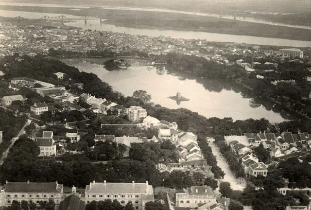 Những bức ảnh cực hiếm về Hà Nội thời thuộc địa nhìn từ trên không