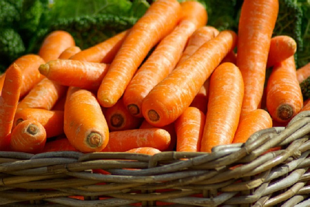 Thực hư tác dụng bổ mắt của cà rốt