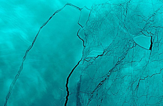 Vết nứt mới ngay chỗ tảng băng 1.000 tỷ tấn tách khỏi Nam Cực