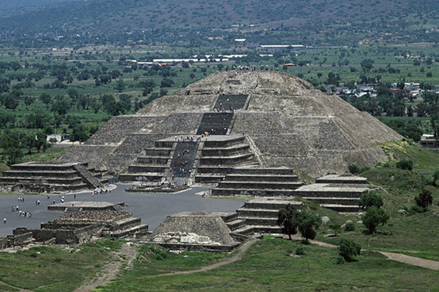 Mexico: Phát hiện đường hầm bí ẩn dẫn tới “địa ngục” dưới kim tự tháp