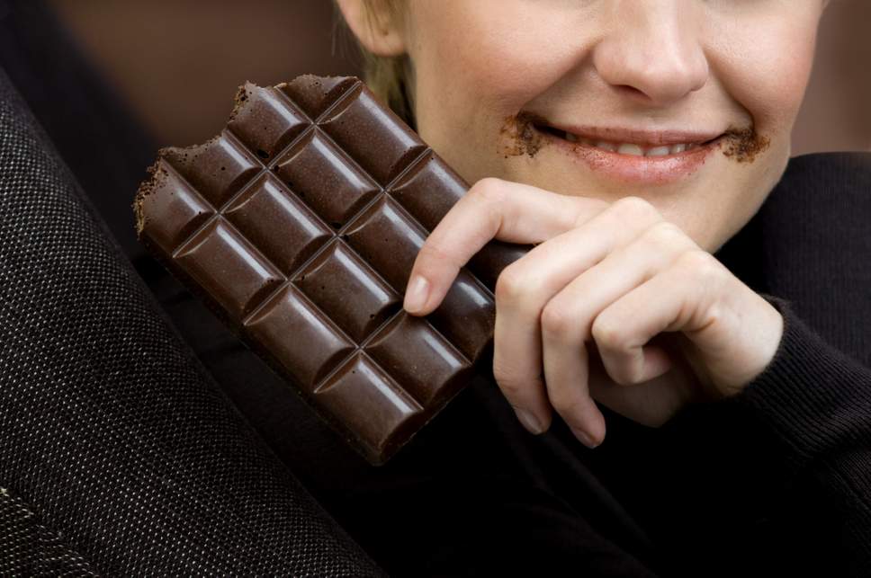 Ăn ba thanh sôcôla một tháng giảm nguy cơ suy tim