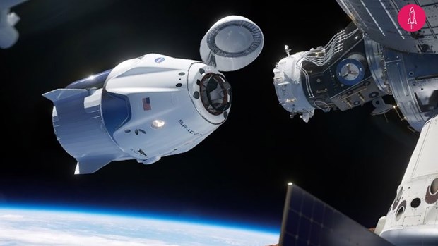 Tàu SpaceX Dragon lắp ghép thành công với Trạm vũ trụ quốc tế