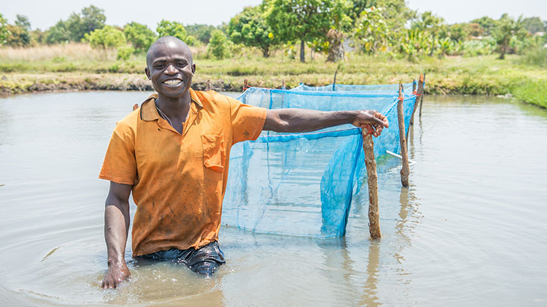 Phát triển nuôi trồng thủy sản bền vững để tạo công ăn việc làm tốt cho người lao động